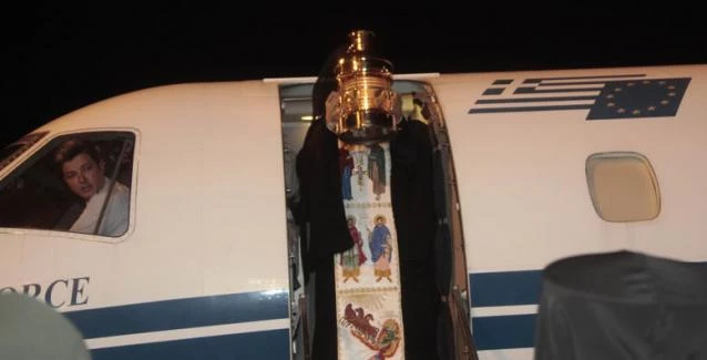 Άγιο Φως: Πως θα φτάσει σε όλη την Ελλάδα το Μεγάλο Σάββατο